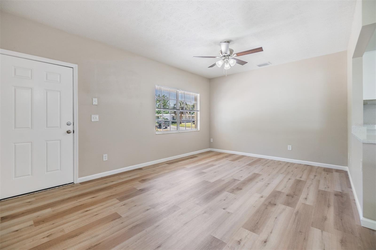 6740 CARNELIAN AVE — photo 29