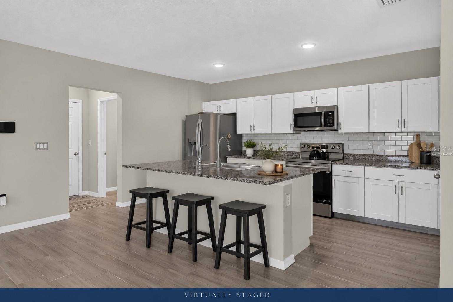 13010 BOGGY CREEK DR — photo 11