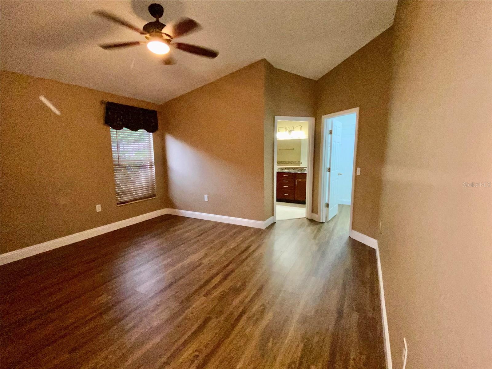 22815 RICHARDSON LN — photo 17