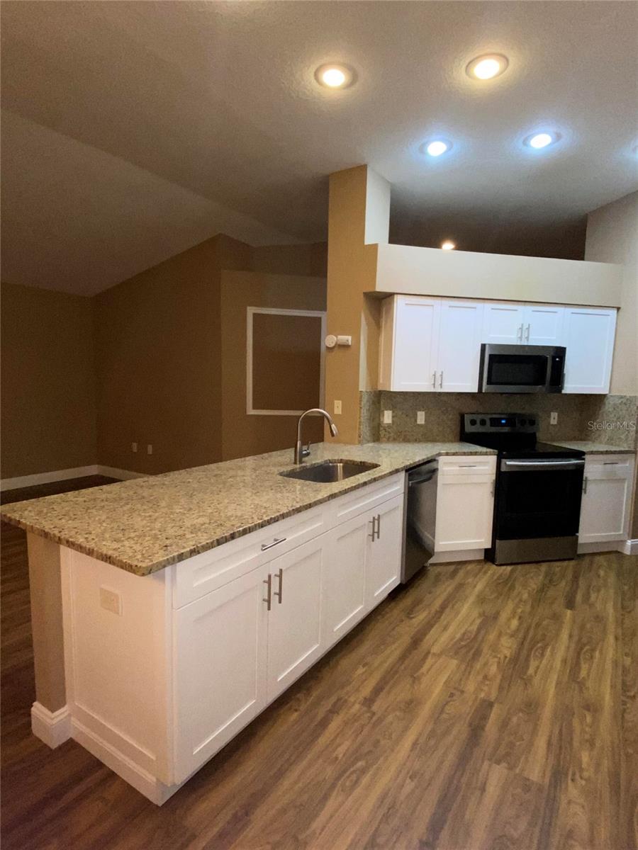 22815 RICHARDSON LN — photo 13
