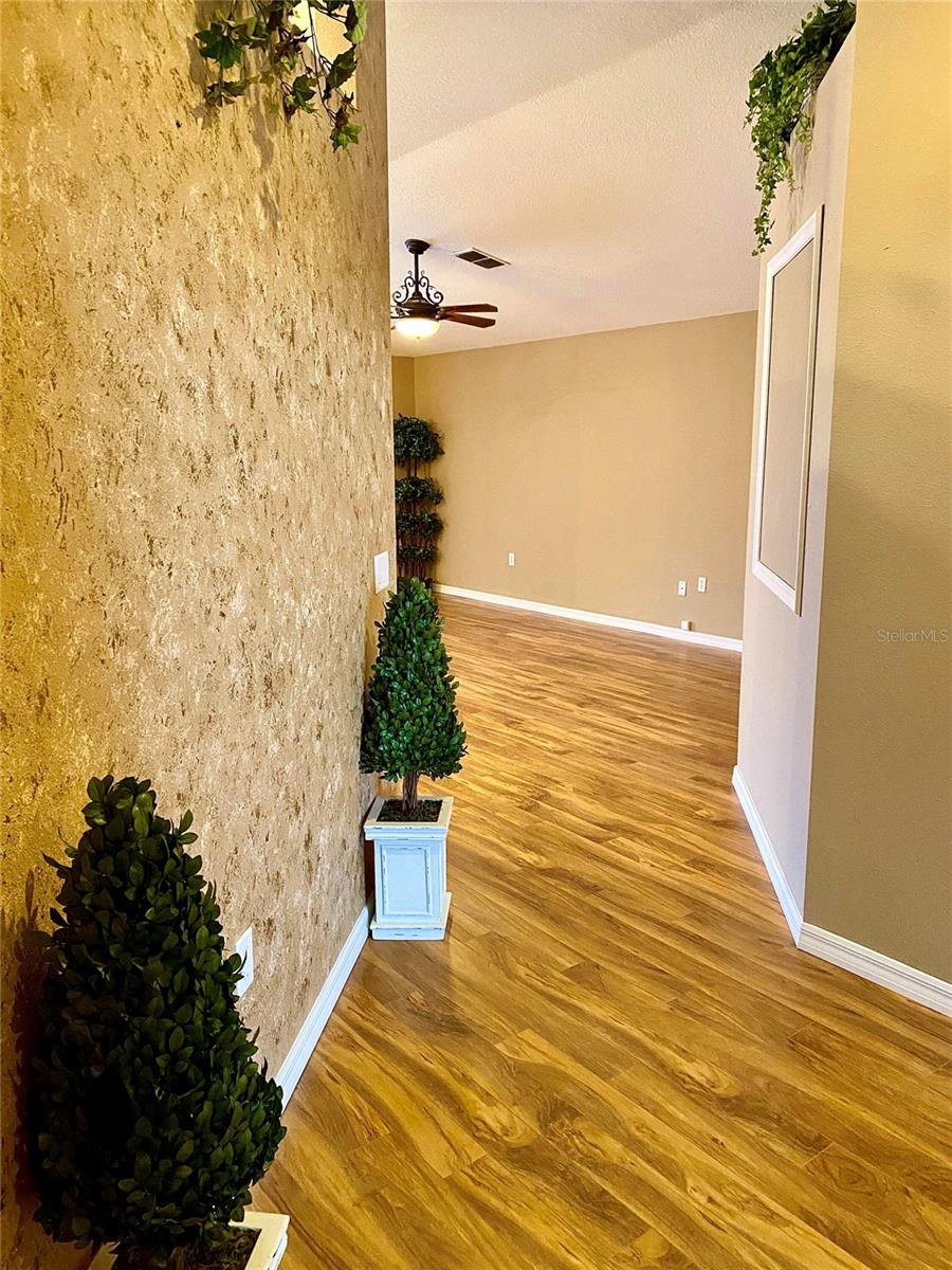 22815 RICHARDSON LN — photo 8