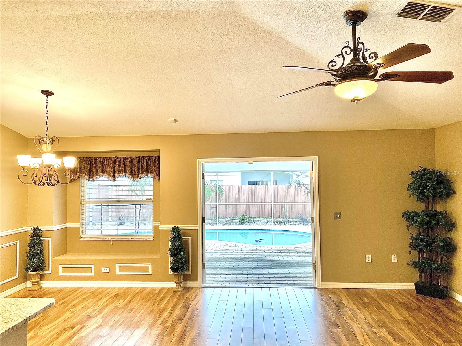 22815 RICHARDSON LN — photo 9