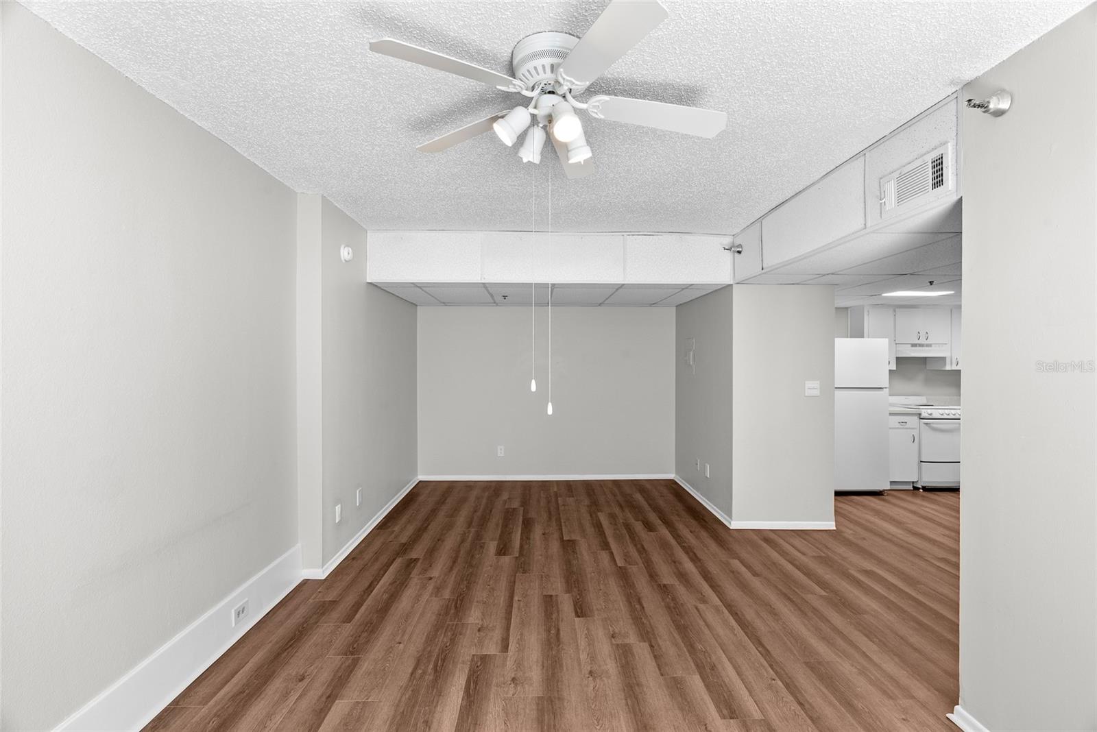 411 1ST AVE N #308 — photo 23