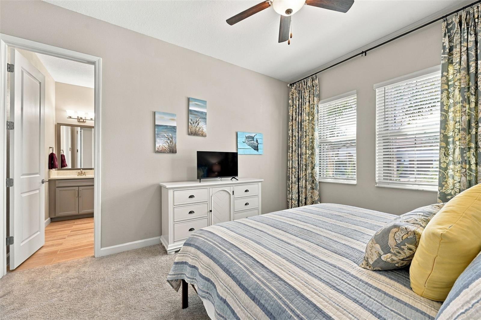 16909 CLEAR CORK DR — photo 38