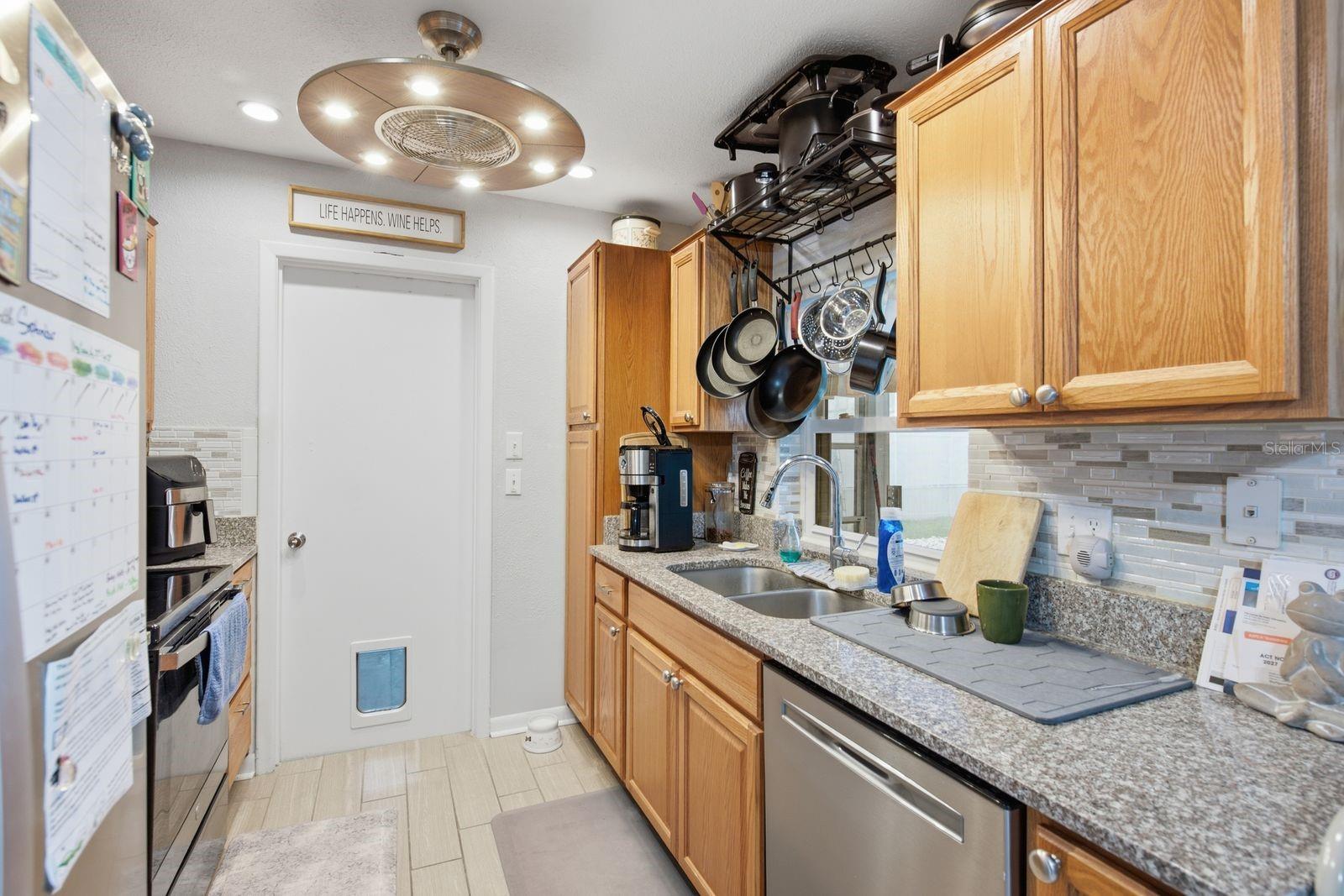 1806 DRIFTWOOD CIR S — photo 12