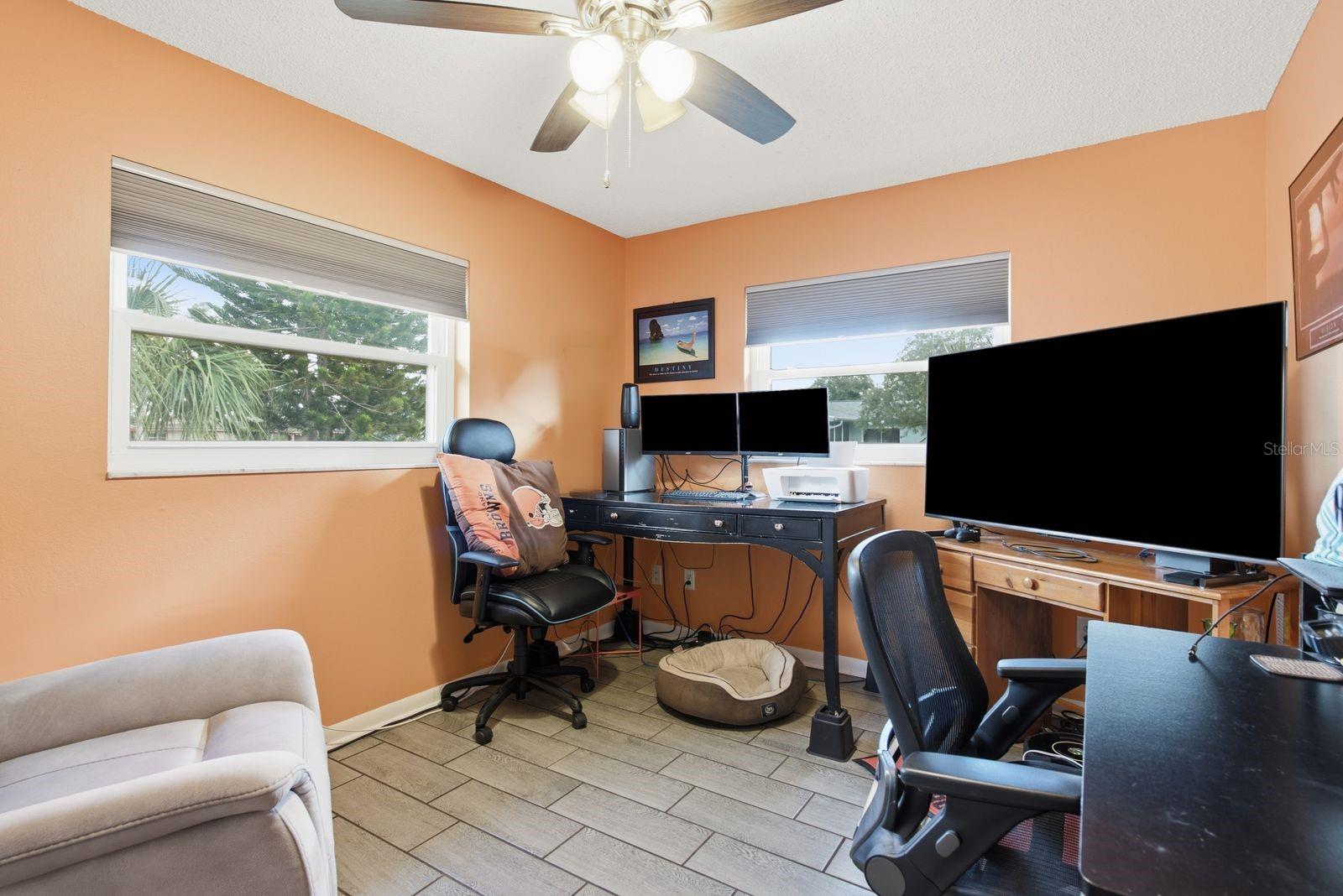 1806 DRIFTWOOD CIR S — photo 18