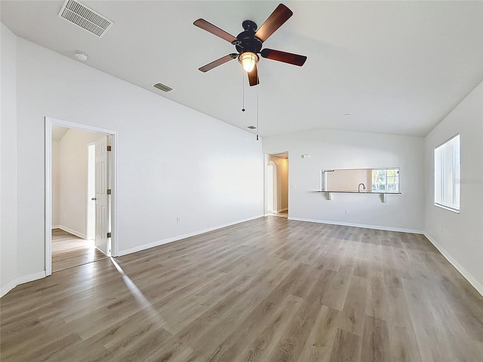 31225 TAGUS LOOP — photo 11