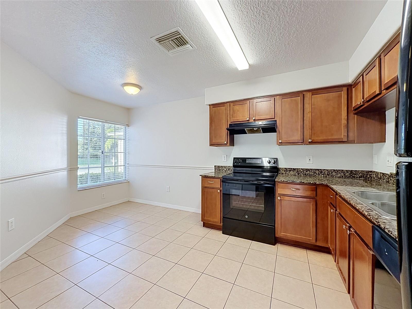 31225 TAGUS LOOP — photo 6