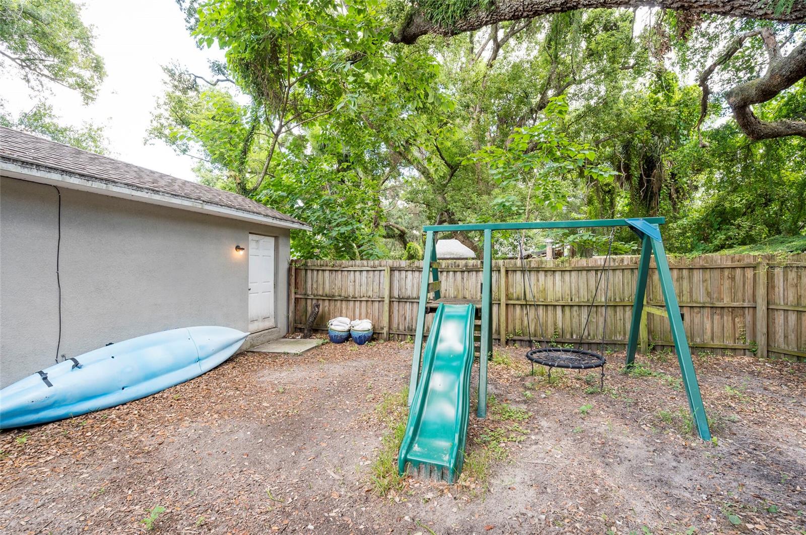 8213 N KLONDYKE ST — photo 24