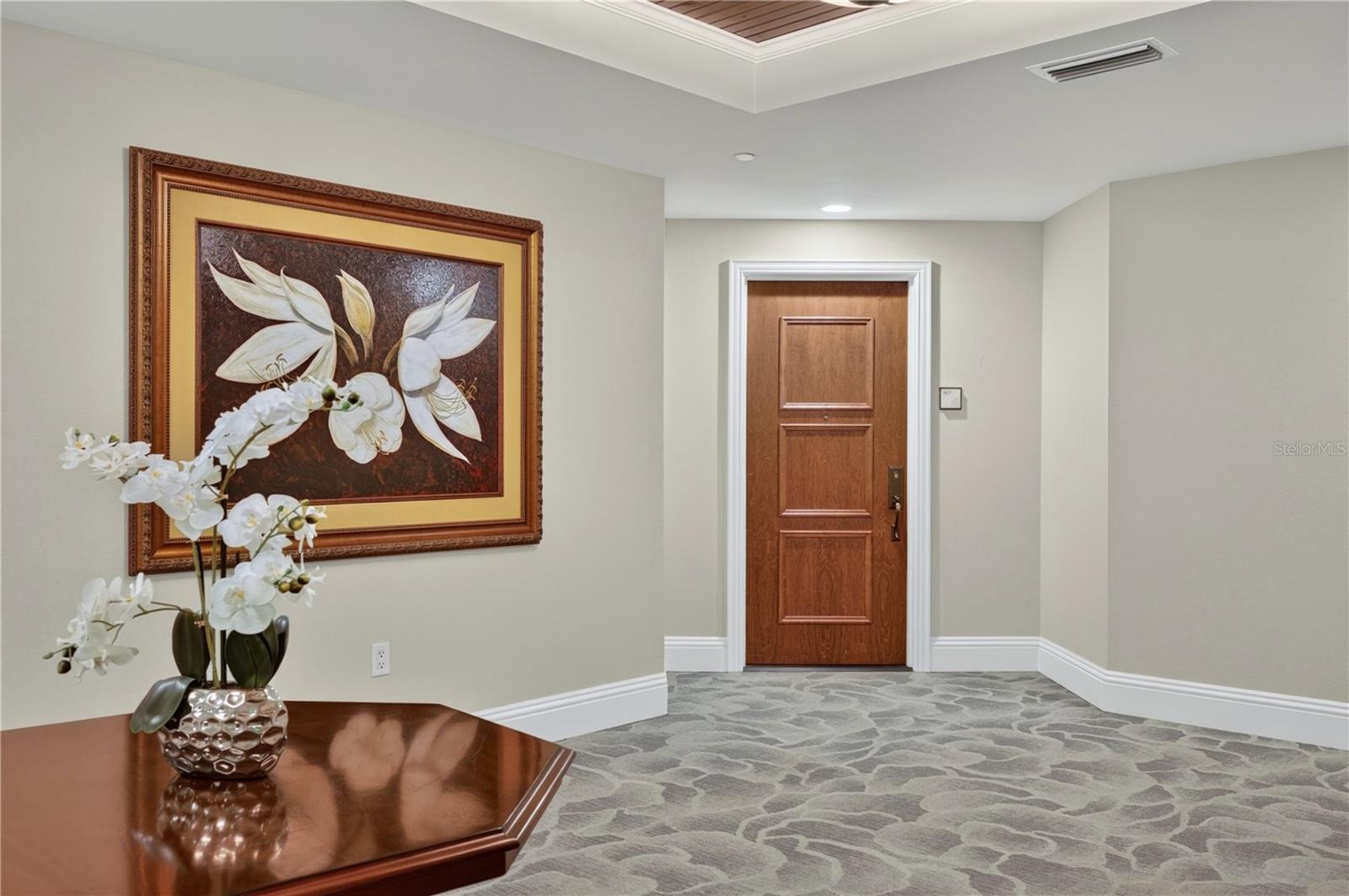 11 BAYMONT ST #807 — photo 7