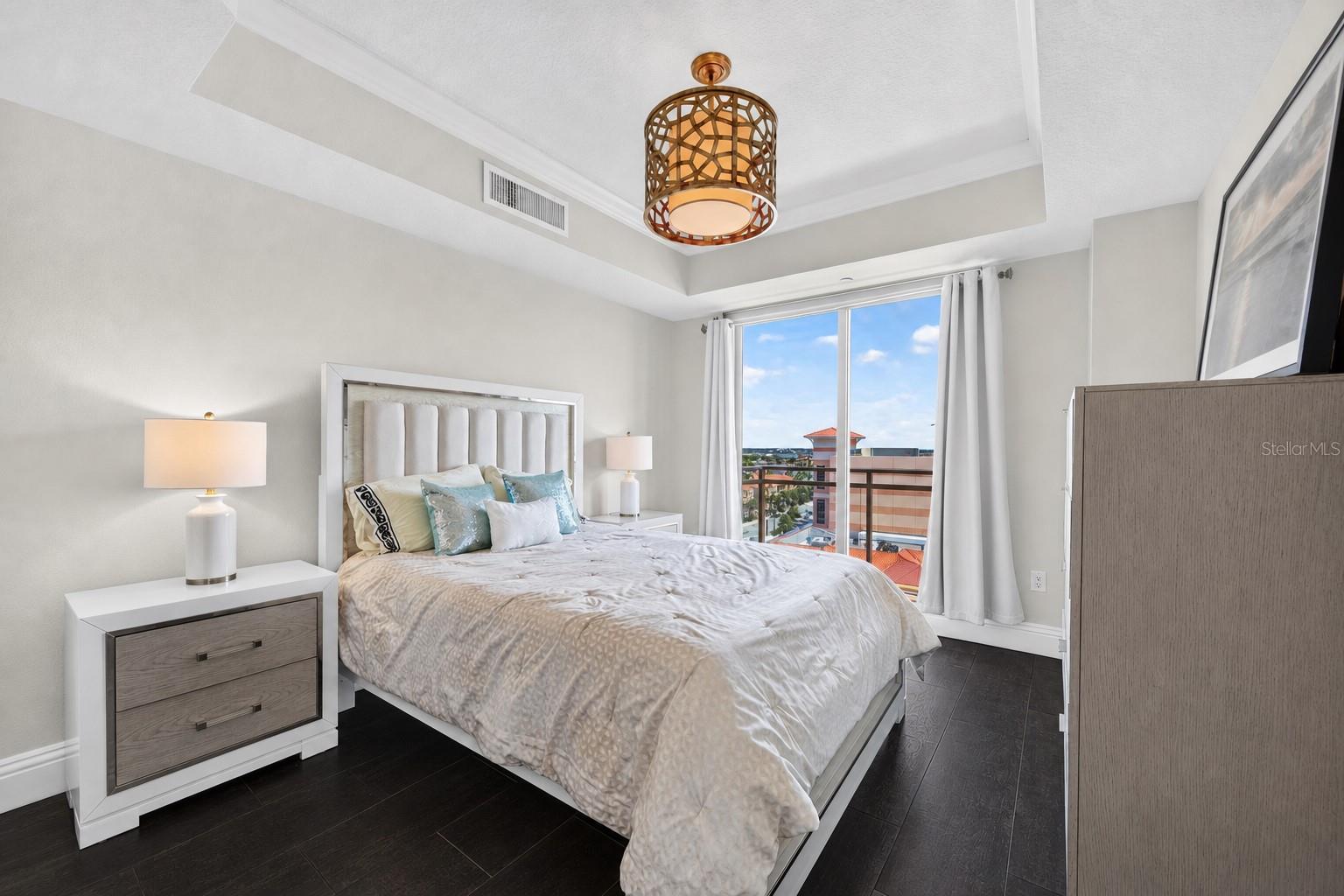 11 BAYMONT ST #807 — photo 40