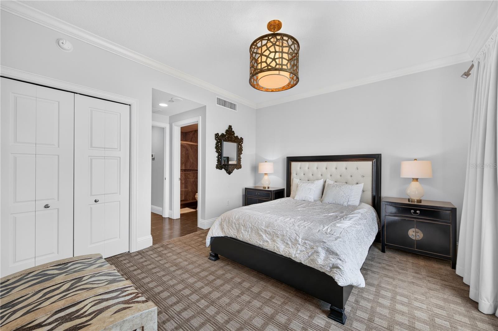 11 BAYMONT ST #807 — photo 37