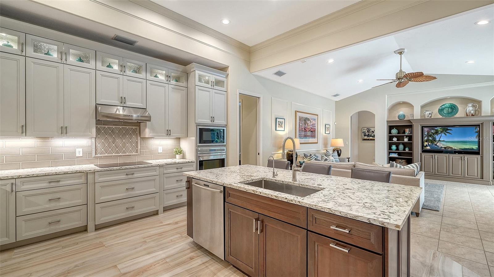 6607 THE MASTERS AVE — photo 20