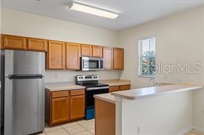 2512 LEXINGTON OAK DR — photo 16