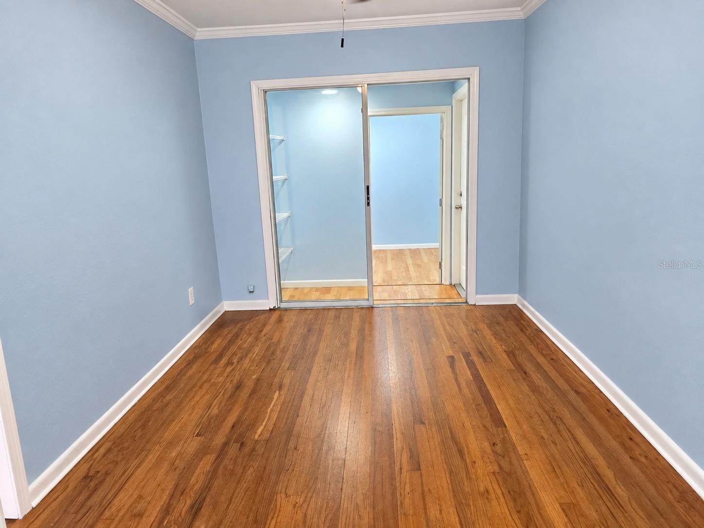 806 W WEST ST — photo 5