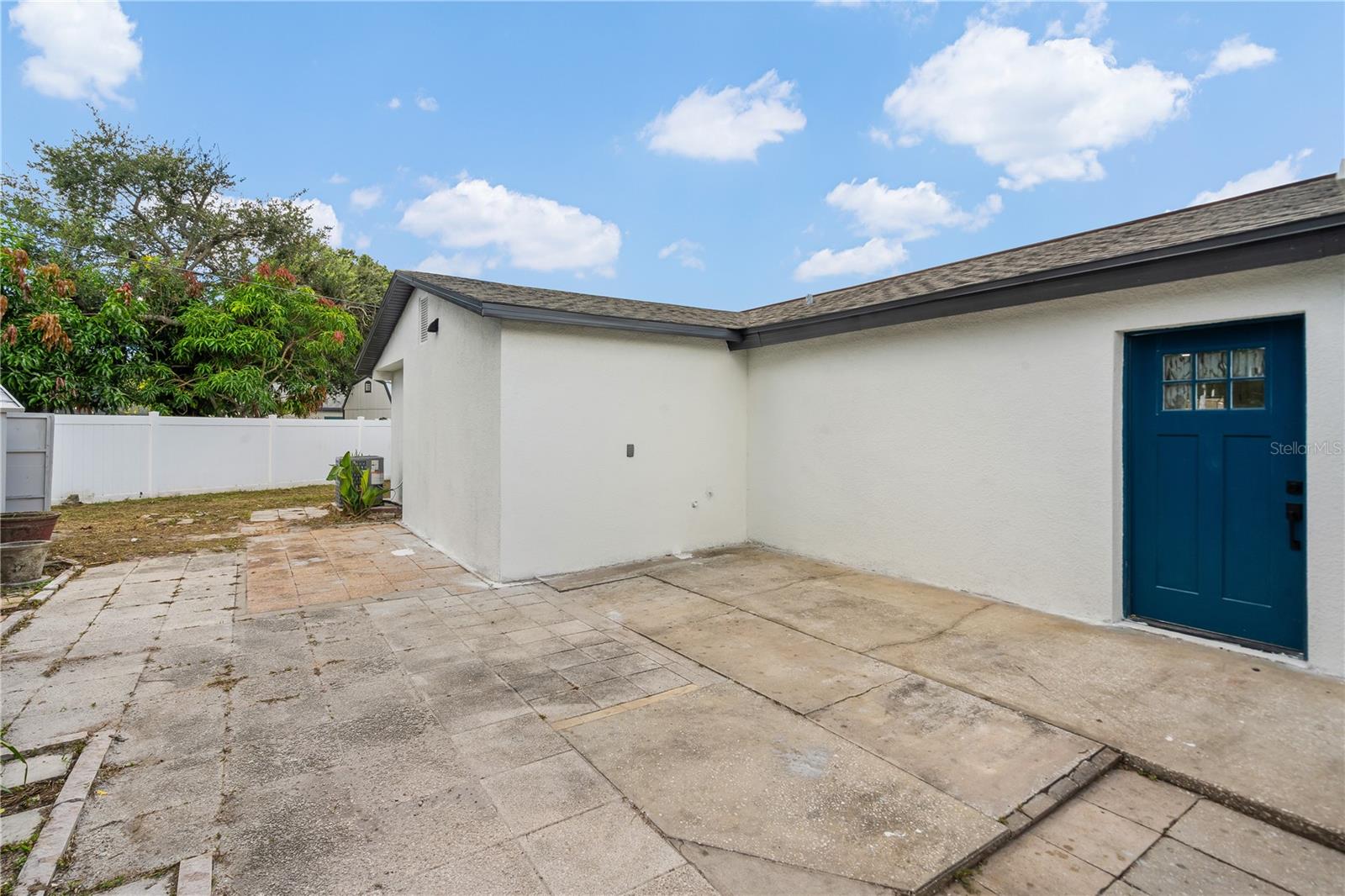 4112 W WALLACE AVE — photo 29