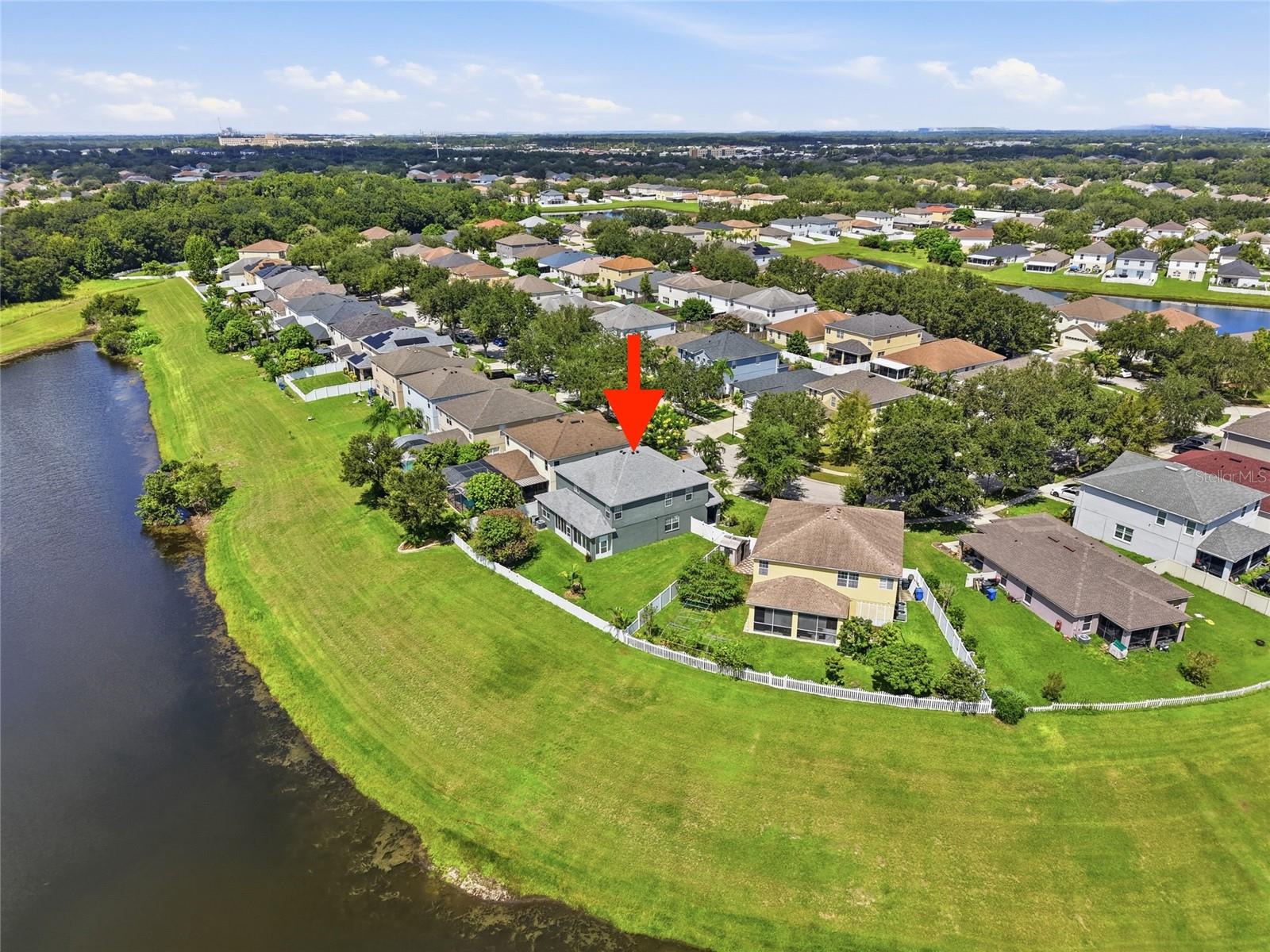 11139 GOLDEN SILENCE DR — photo 40