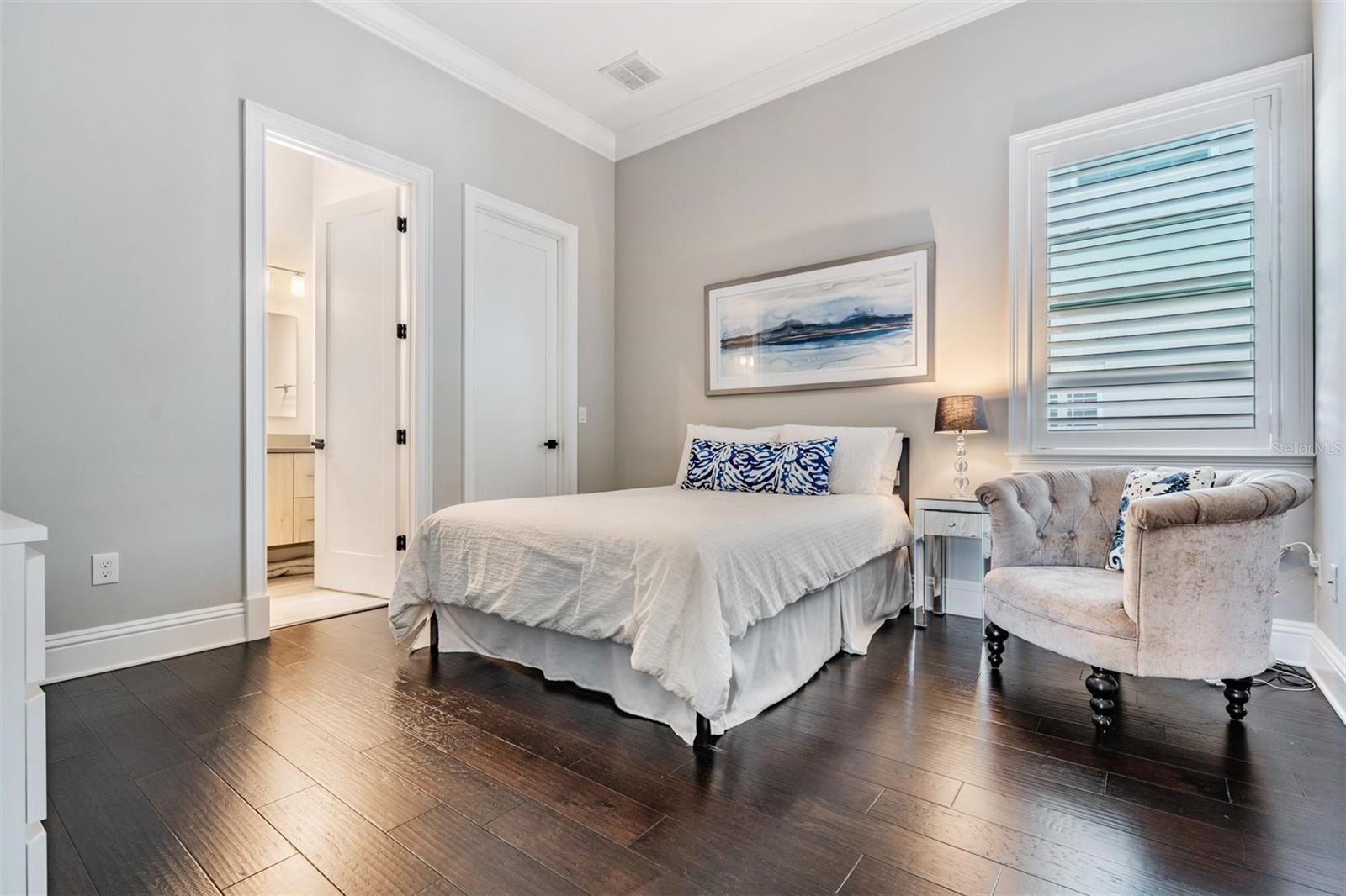 619 DANUBE AVE — photo 17