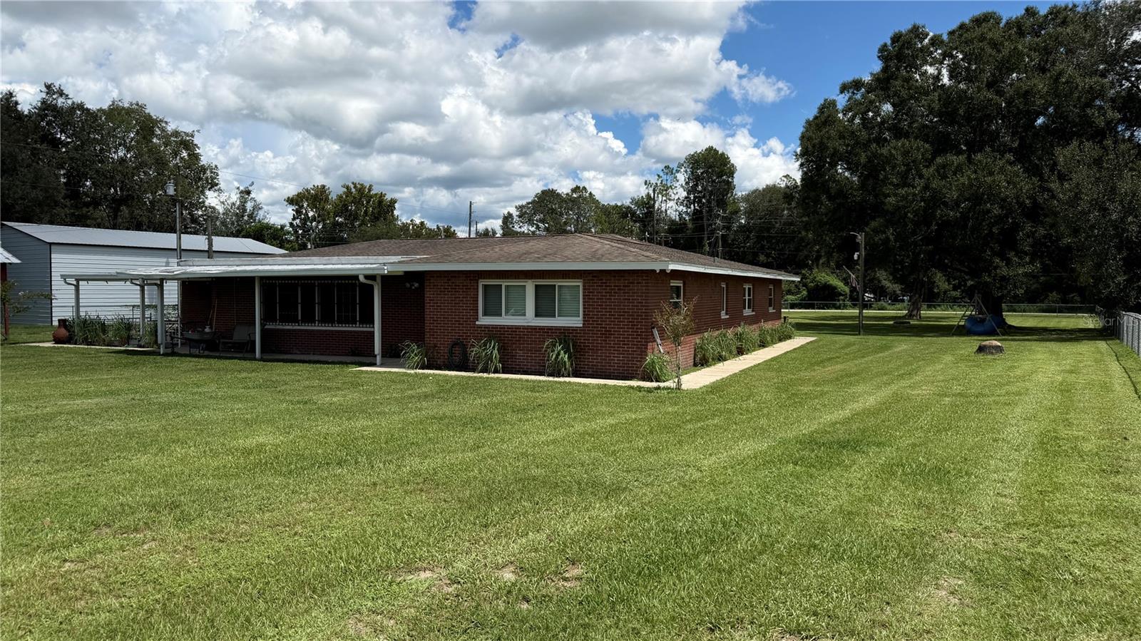 3933 ALLEN RD — photo 37