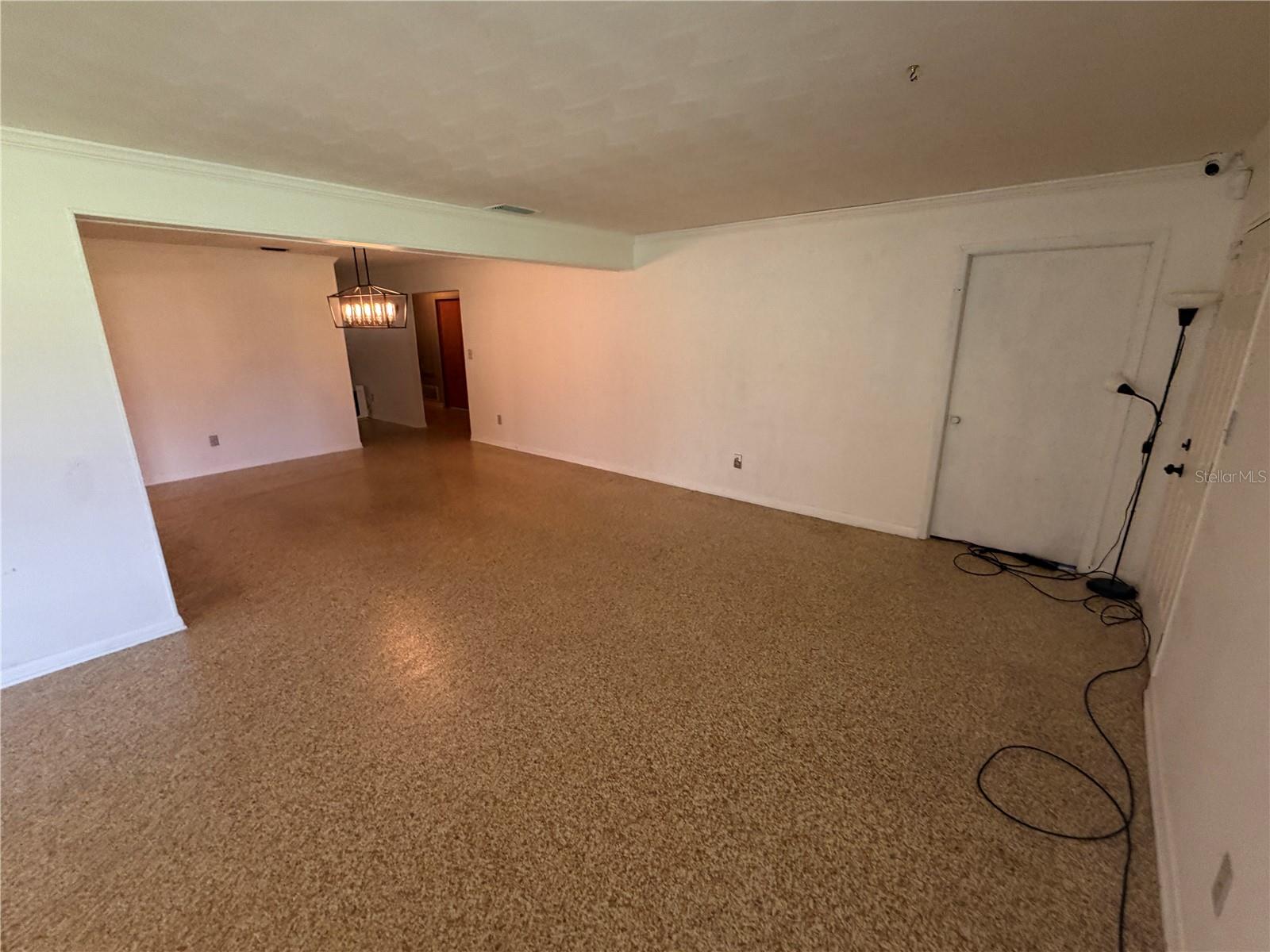 3933 ALLEN RD — photo 15