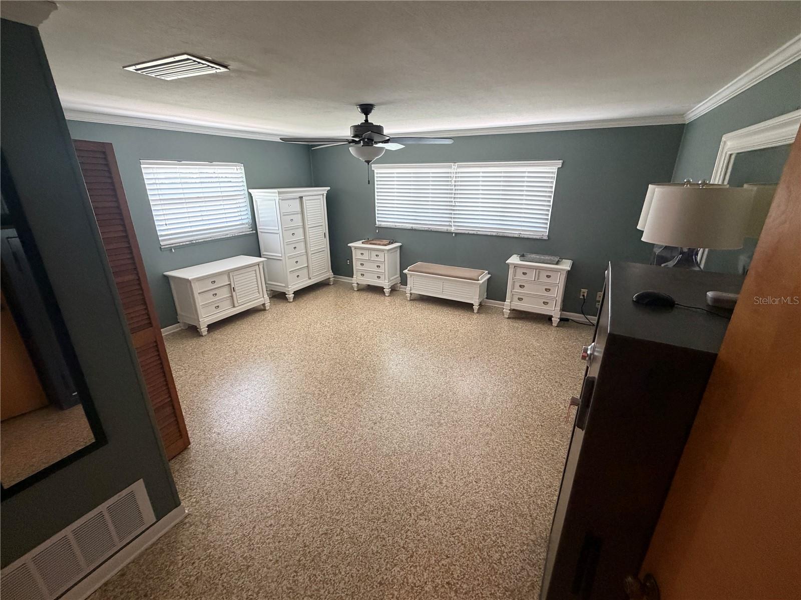 3933 ALLEN RD — photo 19