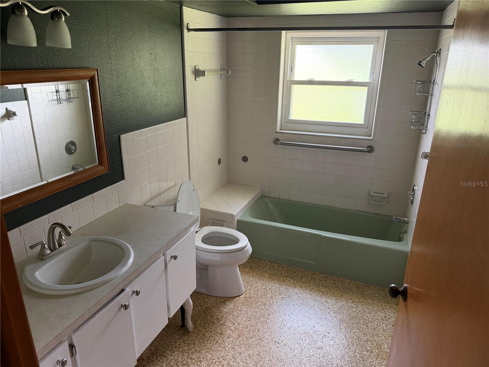 3933 ALLEN RD — photo 30