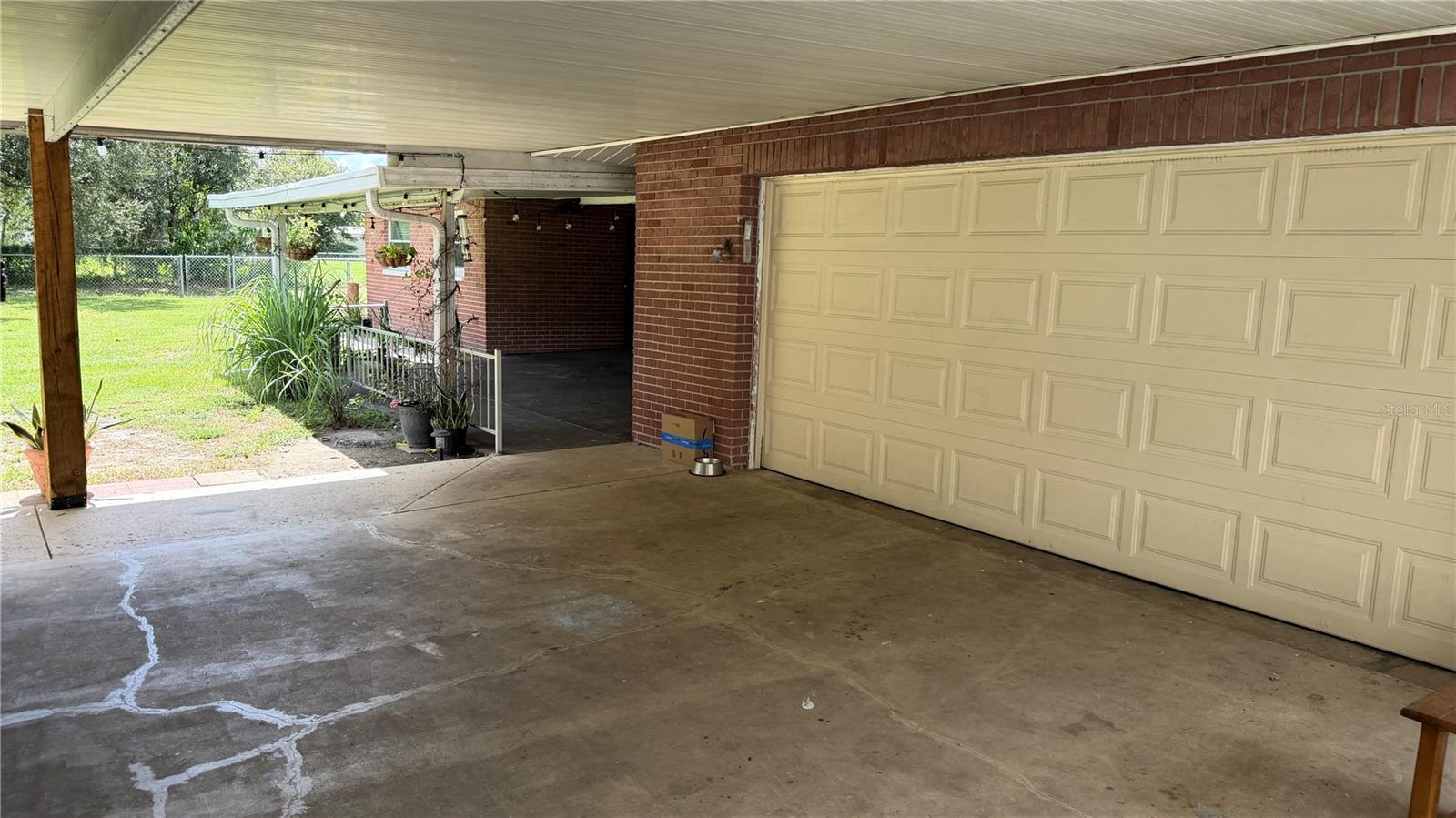 3933 ALLEN RD — photo 5