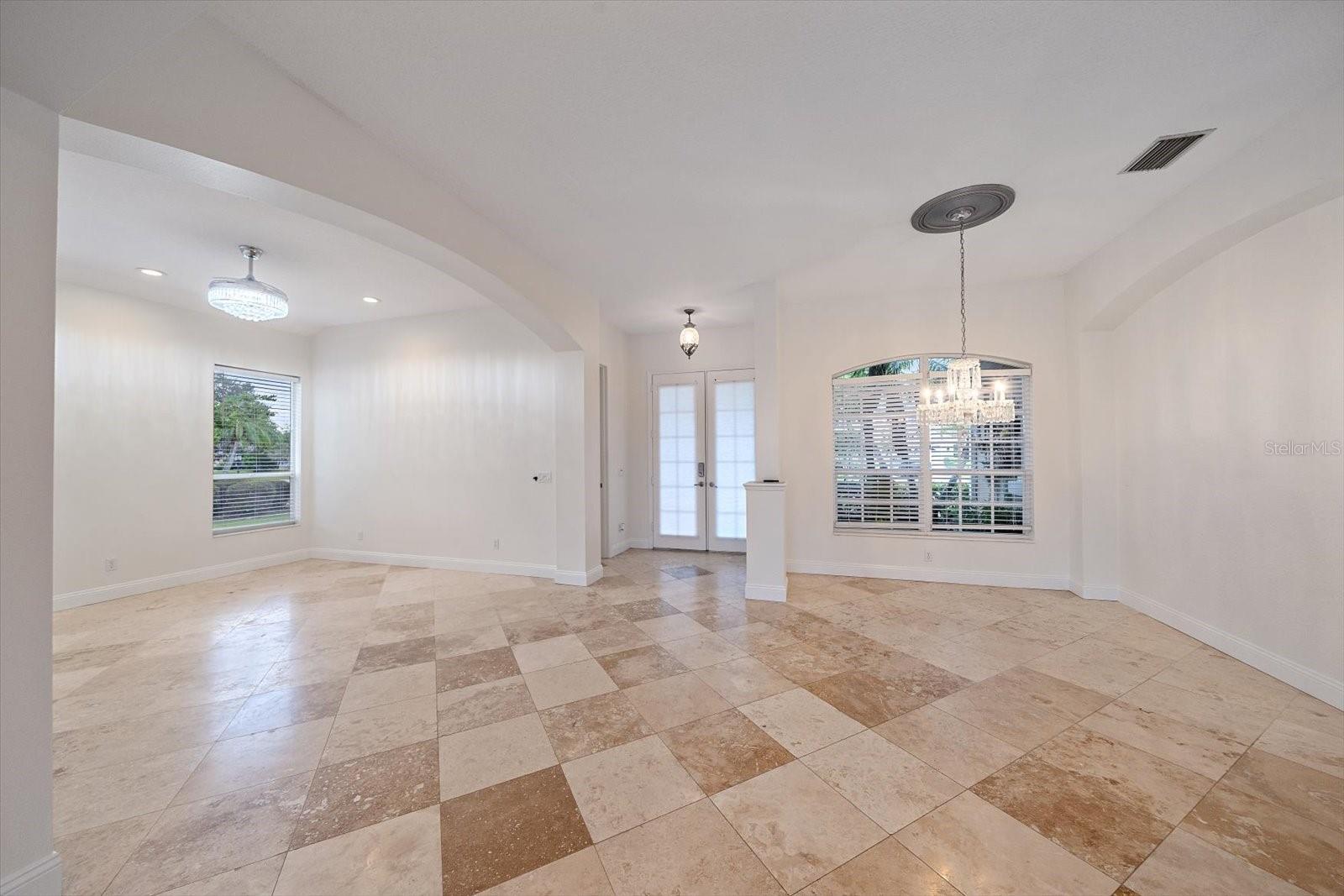 11915 CLUBHOUSE DR — photo 12
