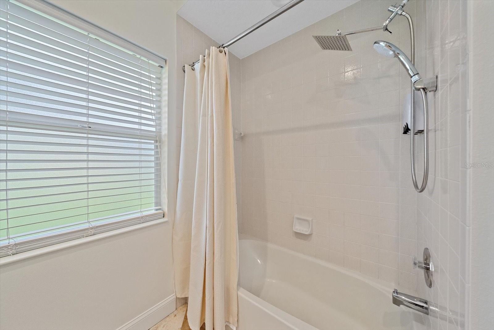 11915 CLUBHOUSE DR — photo 34