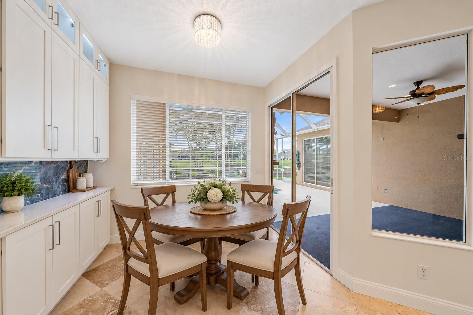 11915 CLUBHOUSE DR — photo 21