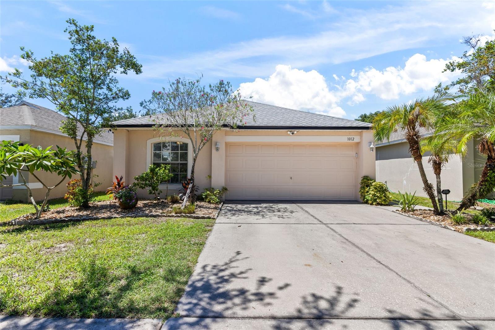 1012 BRENTON LEAF DR — photo 3