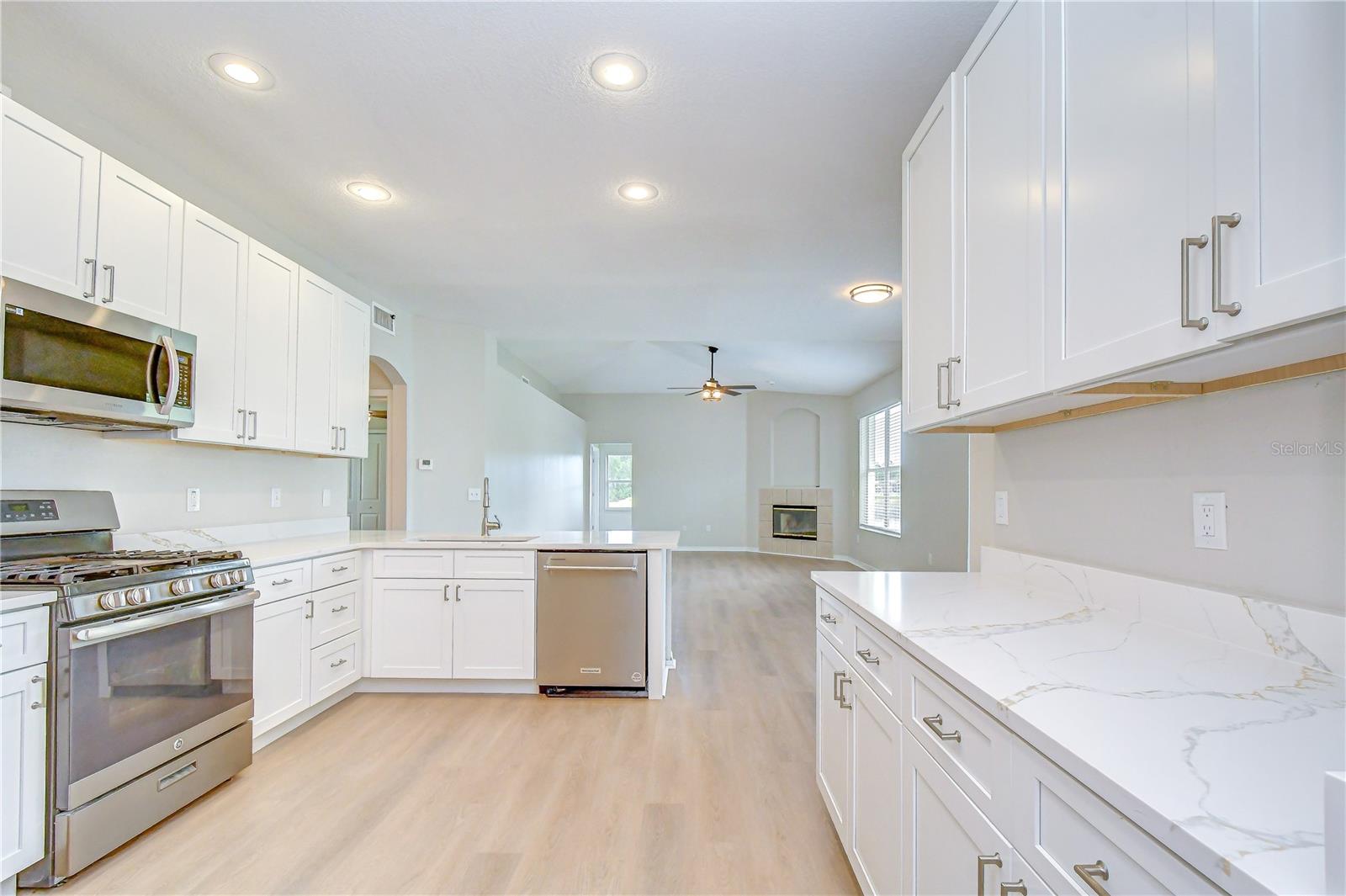 29619 ALLEGRO DR — photo 17