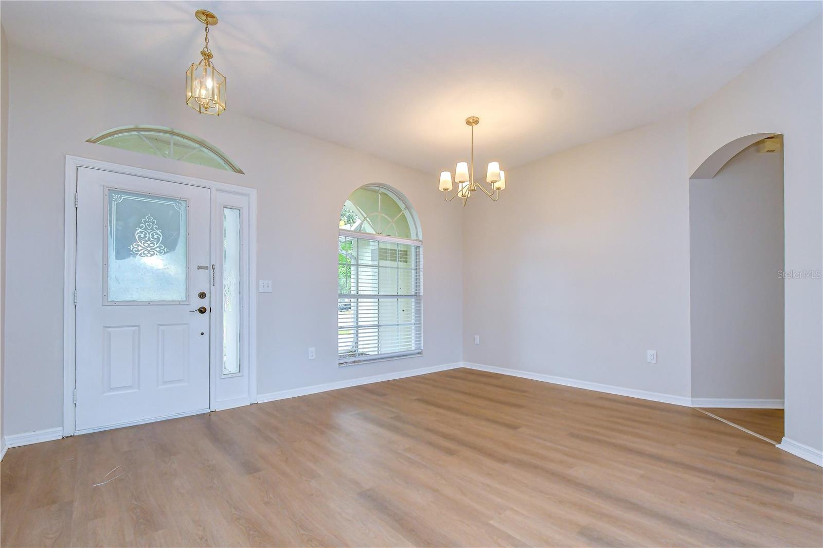 29619 ALLEGRO DR — photo 9