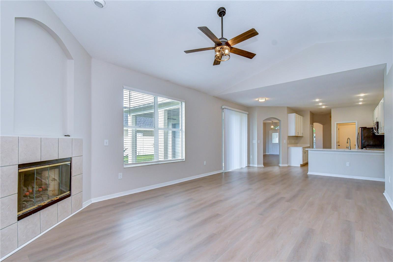 29619 ALLEGRO DR — photo 27
