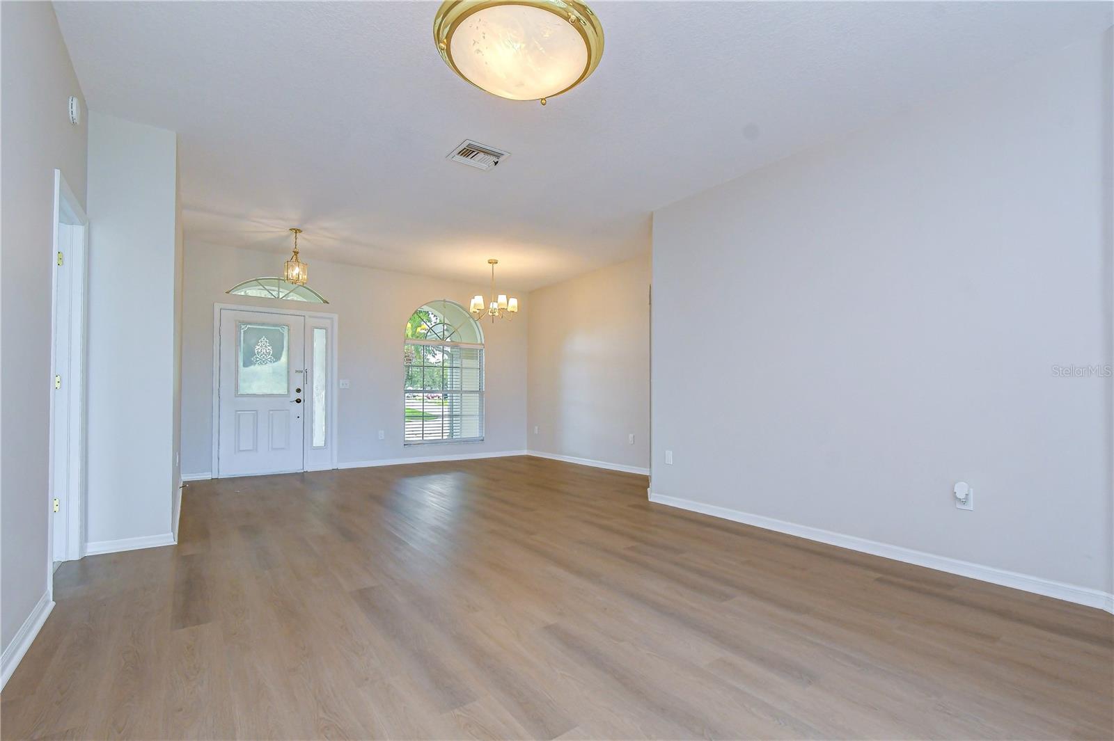29619 ALLEGRO DR — photo 7
