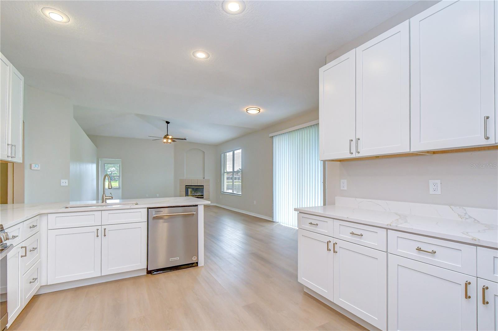 29619 ALLEGRO DR — photo 18