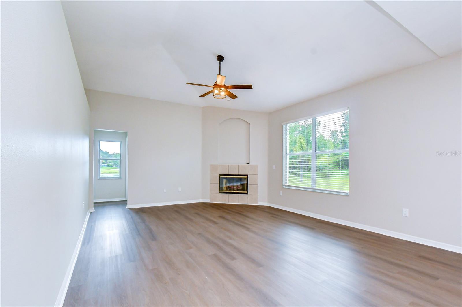 29619 ALLEGRO DR — photo 26