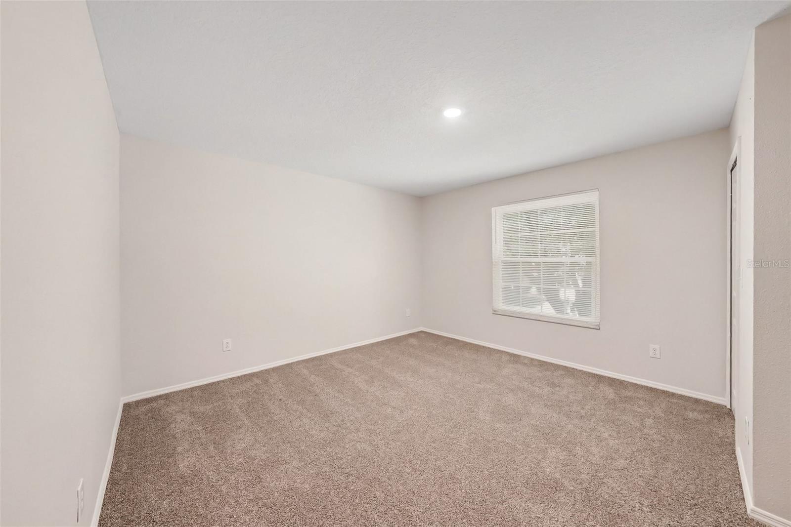 13939 JACOBSON DR — photo 13