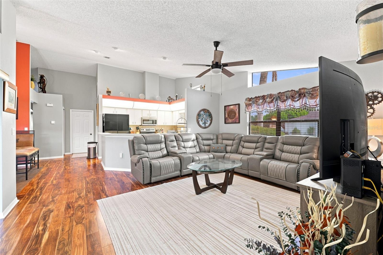 9324 CREEKSIDE CT — photo 14