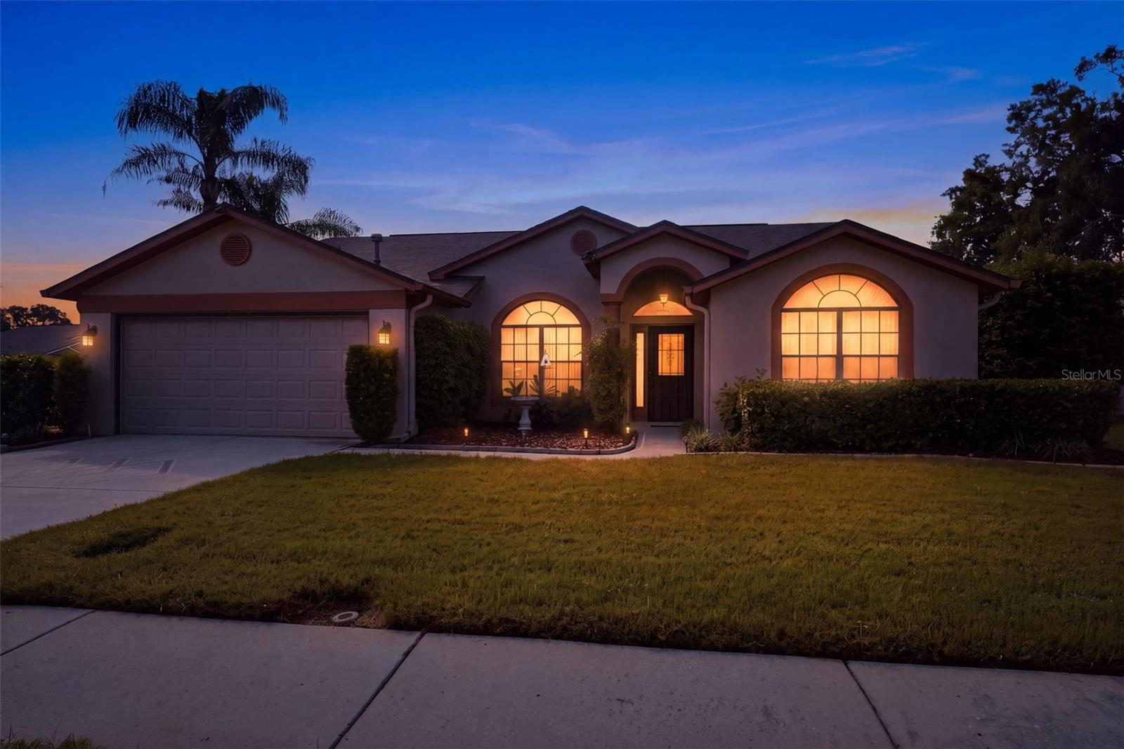 9324 CREEKSIDE CT — photo 34