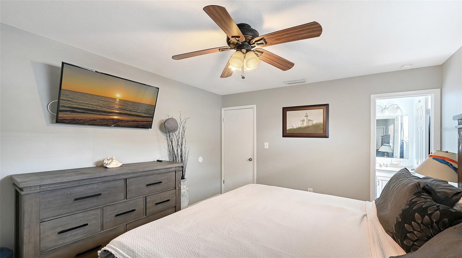 5338 FOXWOOD DR — photo 15