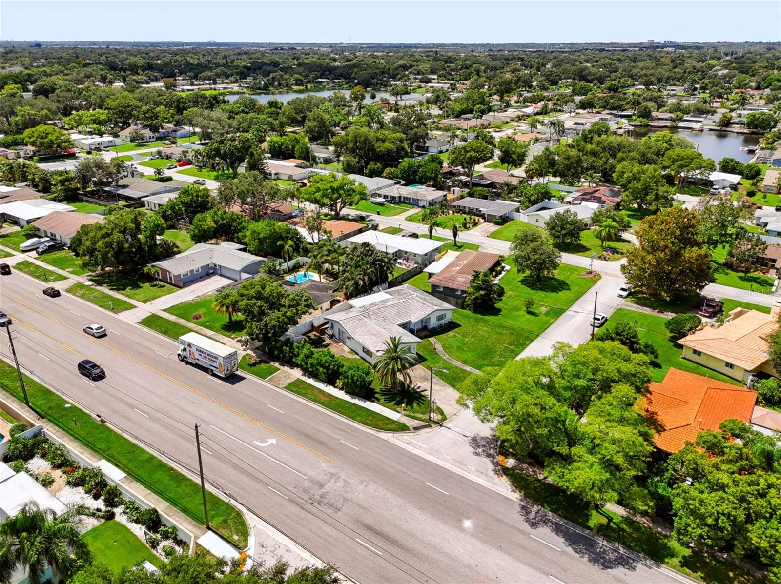 2199 NOTTINGHAM DR — photo 41