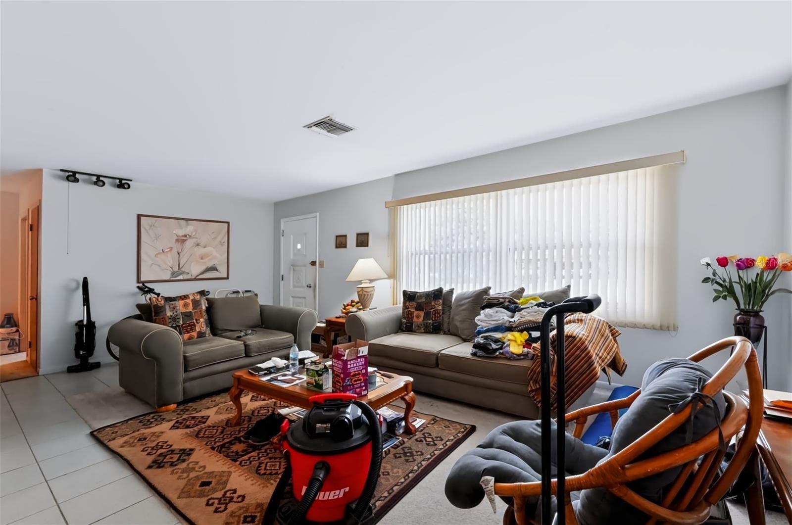 2199 NOTTINGHAM DR — photo 28