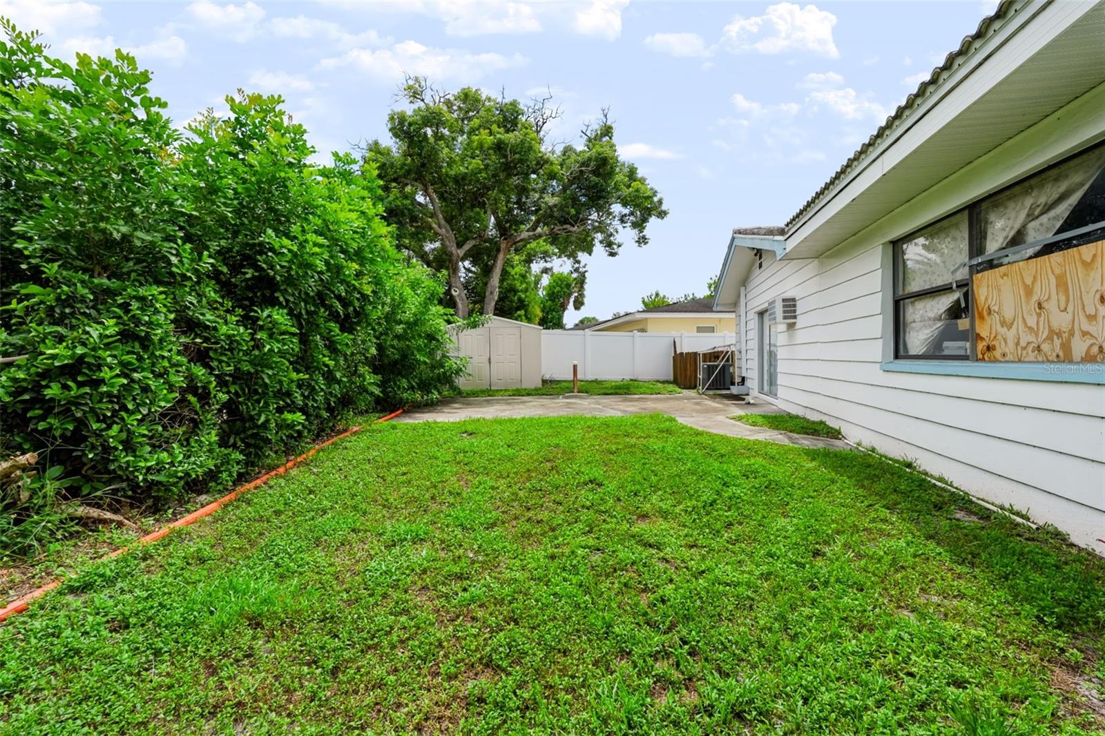 2199 NOTTINGHAM DR — photo 36