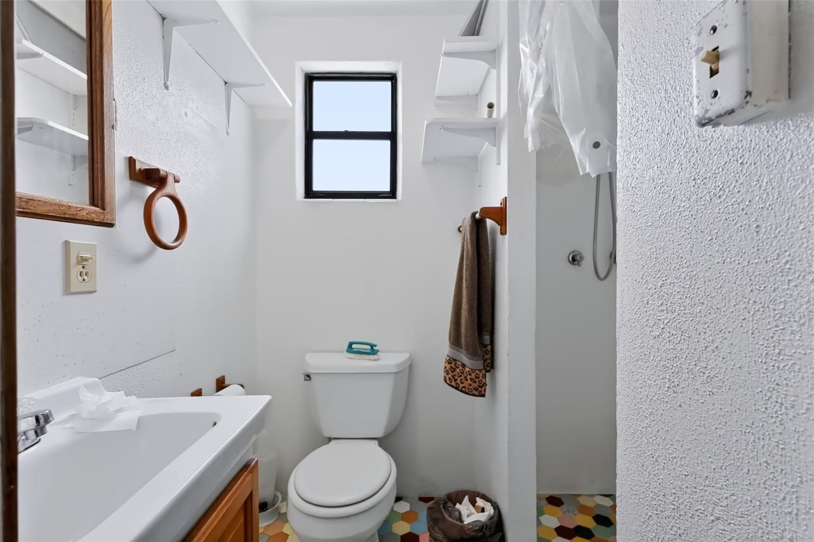 2199 NOTTINGHAM DR — photo 22