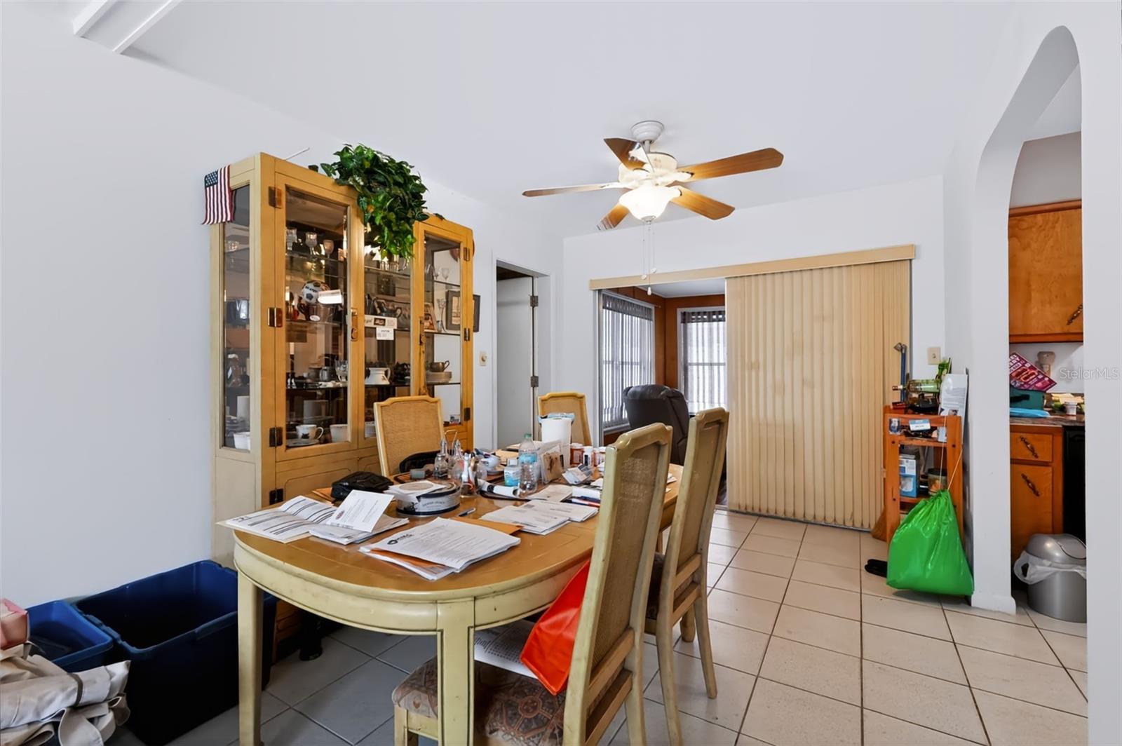 2199 NOTTINGHAM DR — photo 23