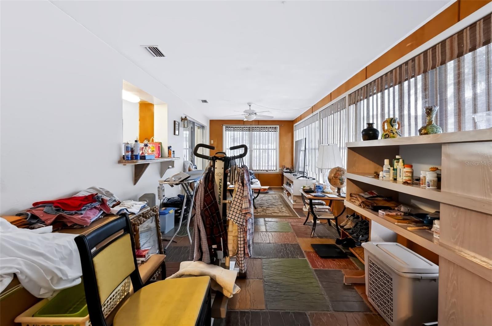 2199 NOTTINGHAM DR — photo 13