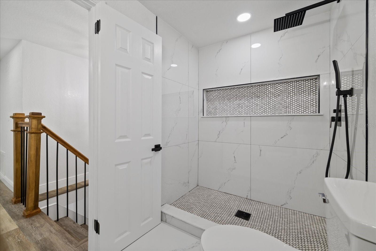 11002 RIVERVIEW DR — photo 26