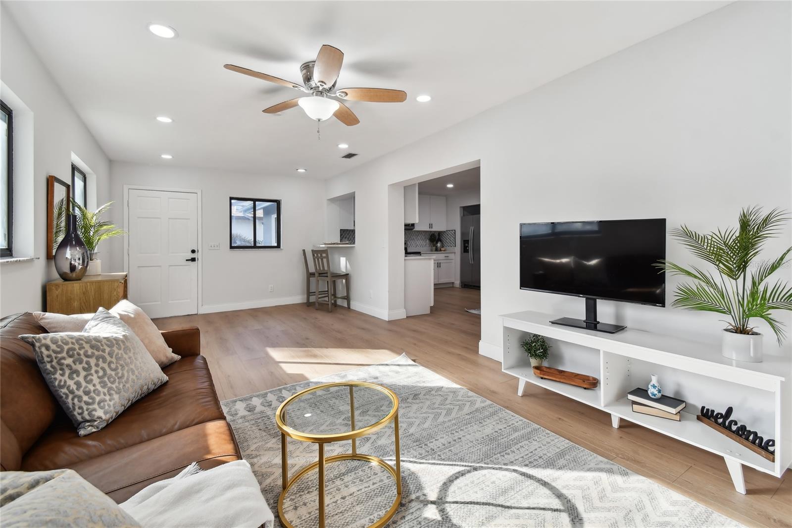 1639 SUMMIT WAY — photo 19