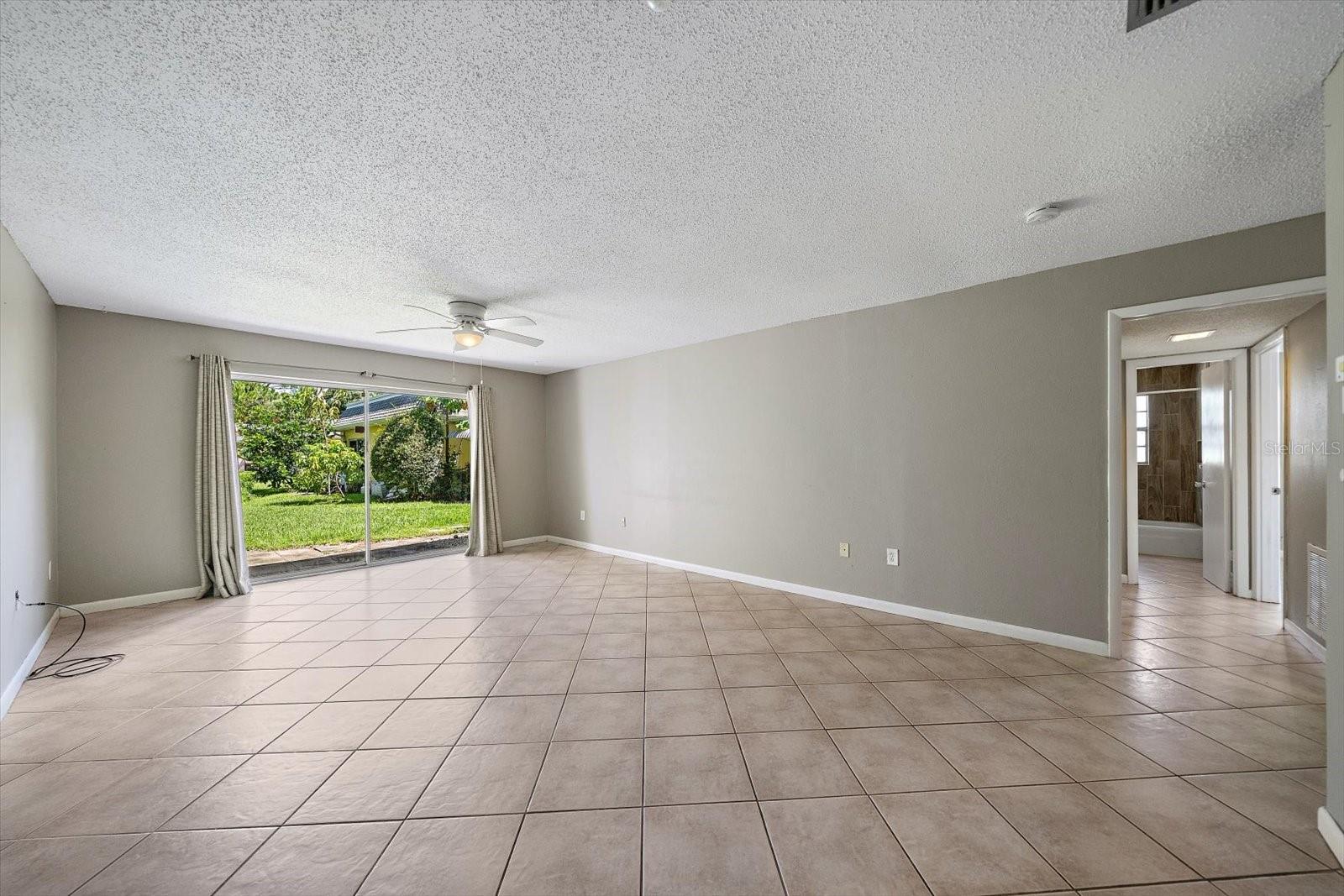 2423 ASPINWALL ST #2423 — photo 9